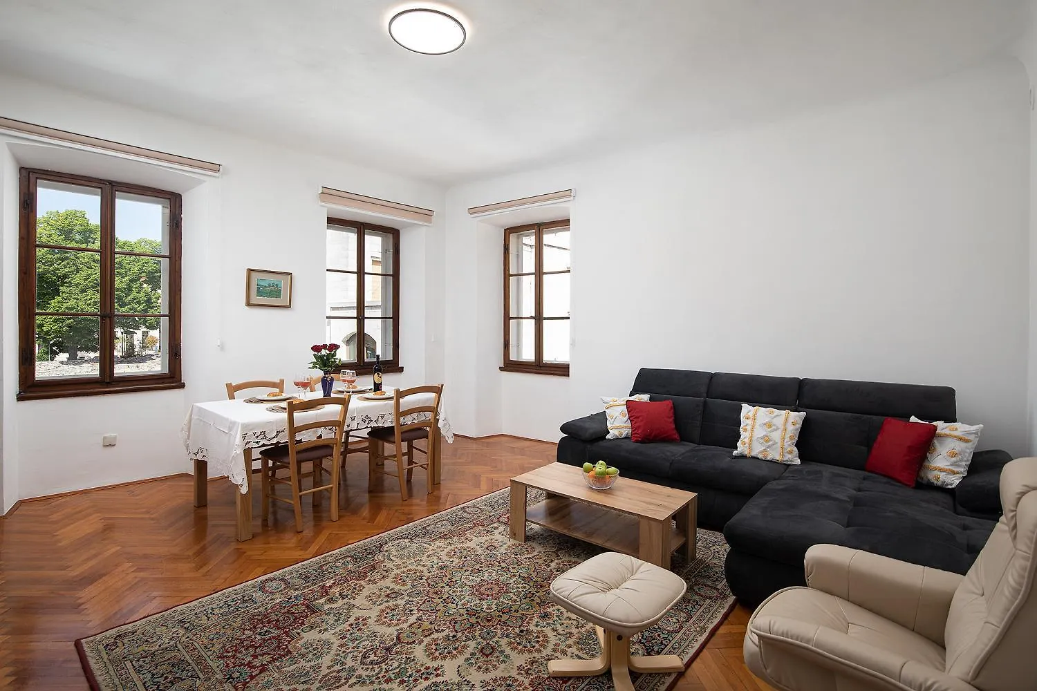 Zerostasse View Apartment 普拉